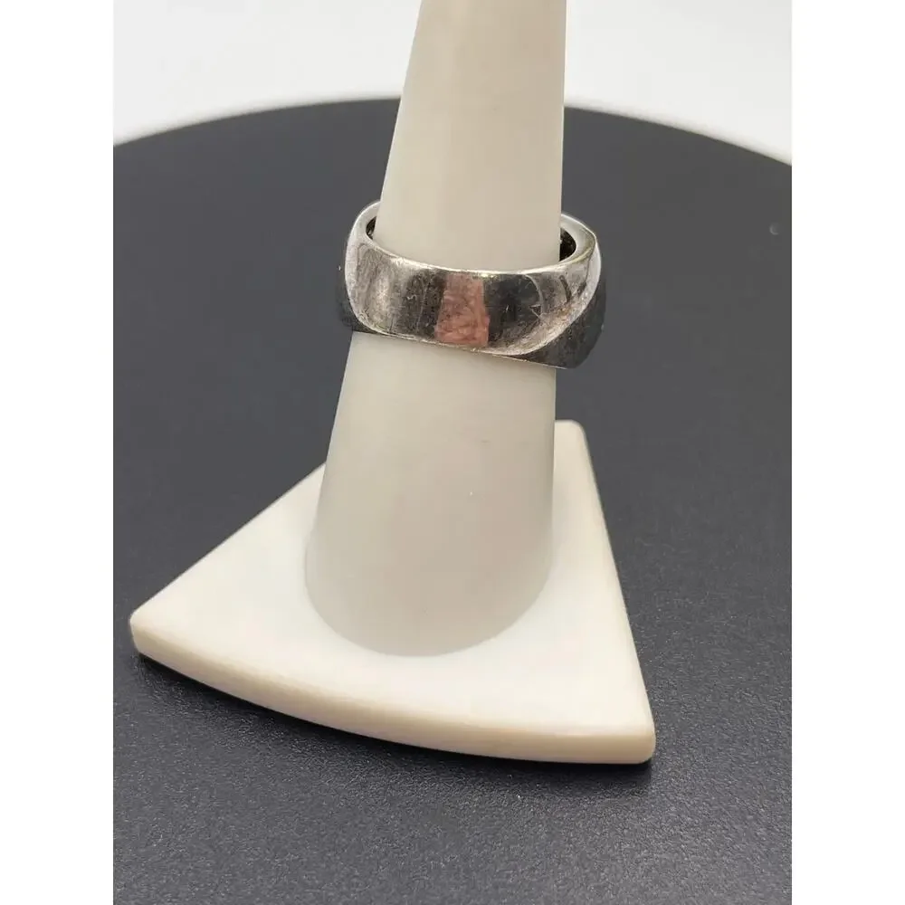 DBJ Designer Ladies Sterling Silver Rhinestone Cocktail Jewelry Ring‎ Size 8.25